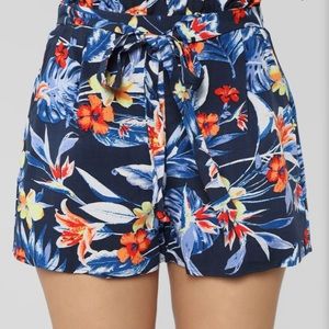#FashionNova Island Adventure Tie Waist Shorts